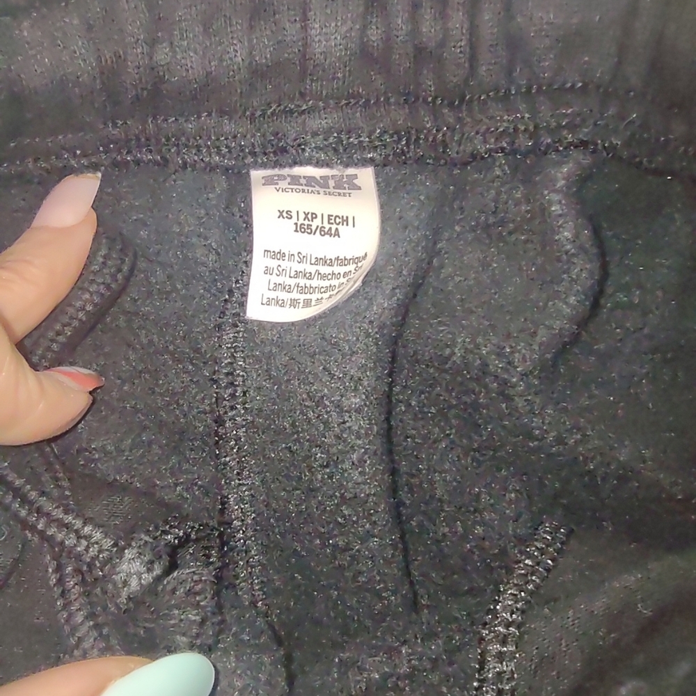 Xs. PINK Victoria's Secret Charcoal Drawstring Joggers - Picture 6 of 7